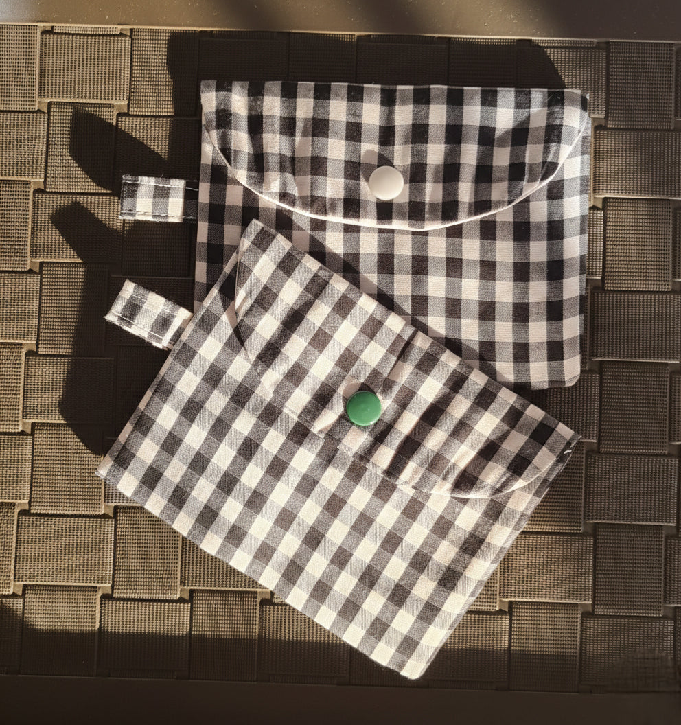 Essential Pouch