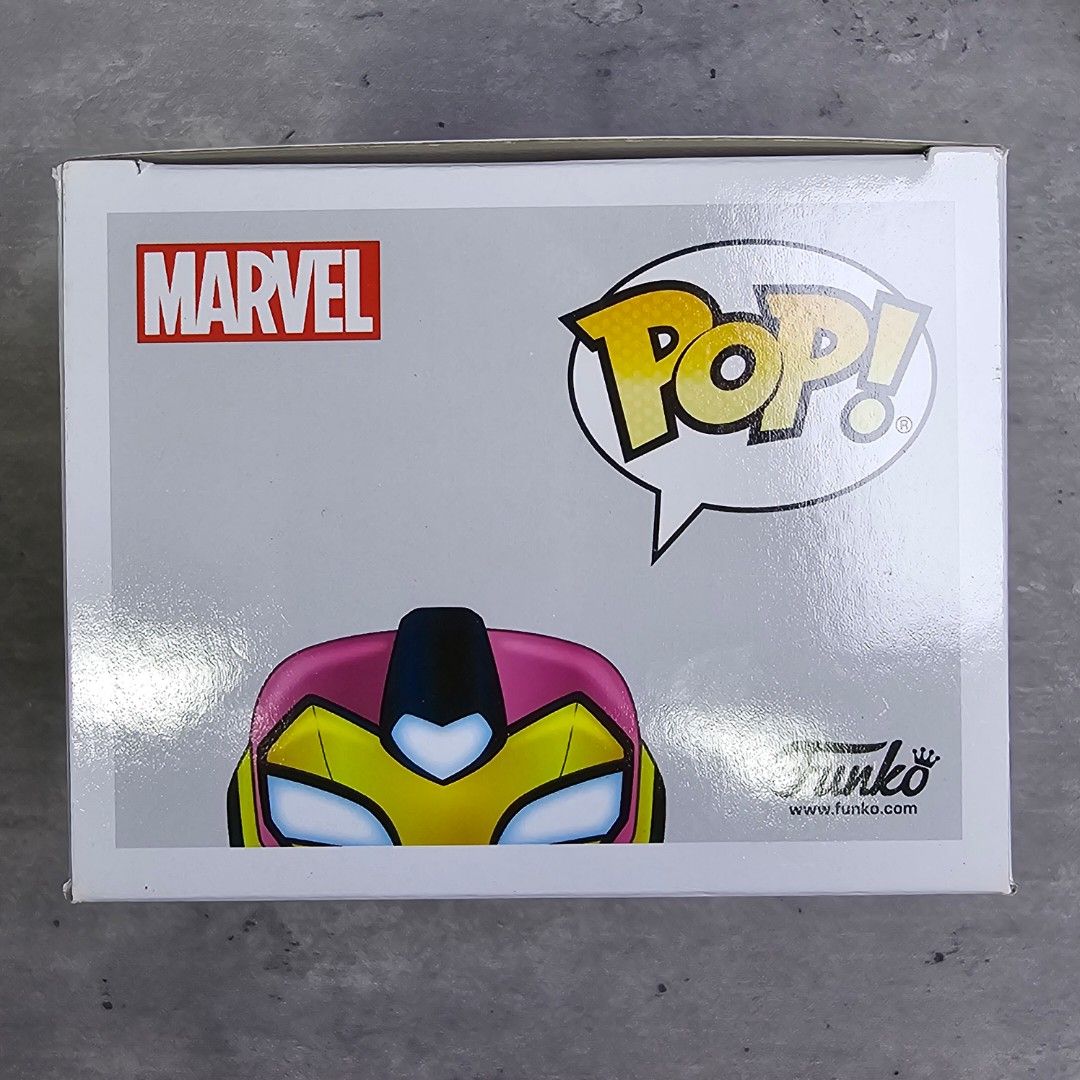 Funko Pop! Marvel #687 - Iron Heart SE with Used 0.5mm Protector (Authentic)